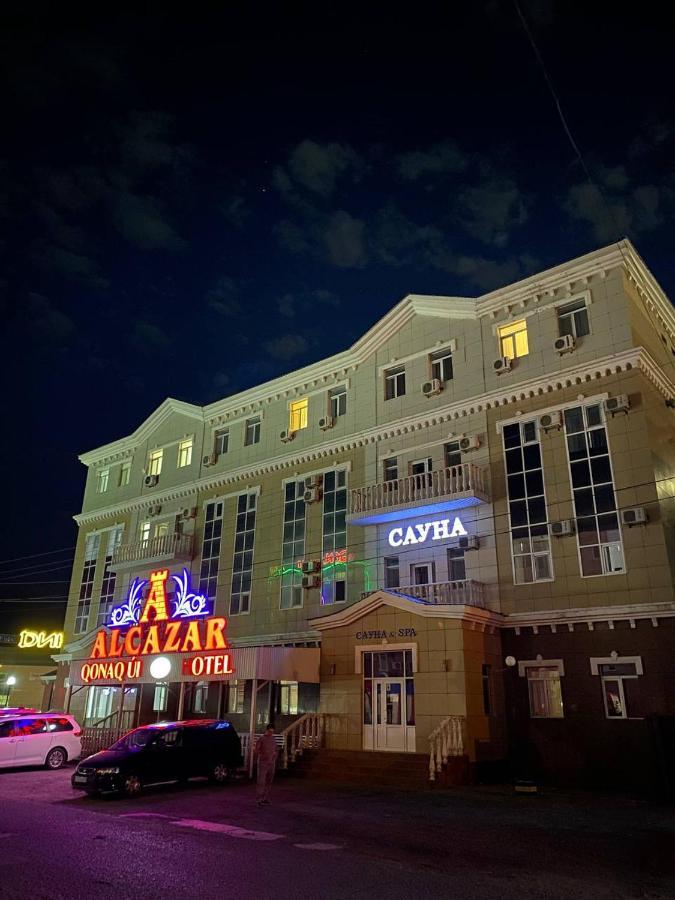 Alcazar Hotel Atyrau Exterior photo